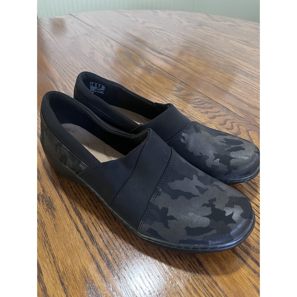 Clarks Cora Heather Black Camo Loafers Size 9.5 Slip On Comfort Shoes